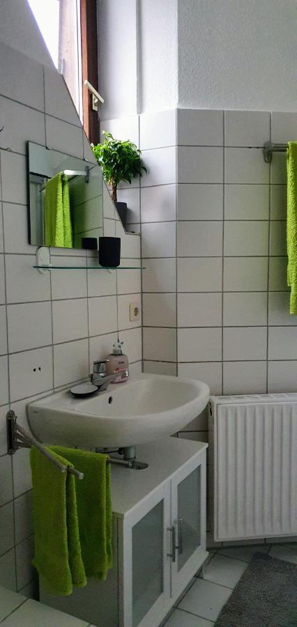 *To Hus* Wohnung Am Rande Von Jever Eksteriør bilde